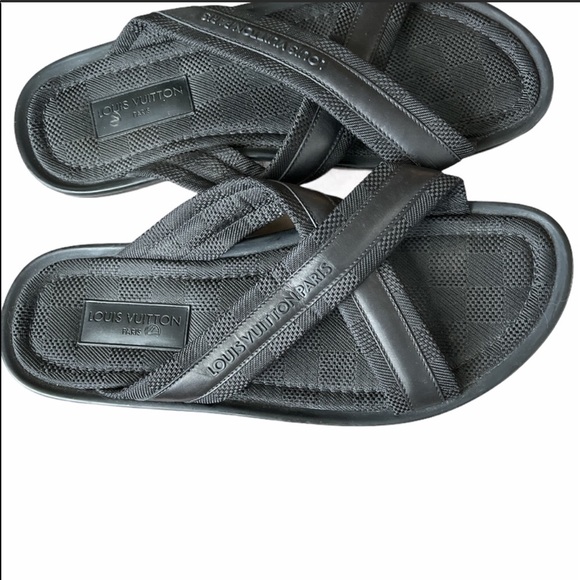 Louis Vuitton Black Damier Thong Sandals - Picture 3 of 5
